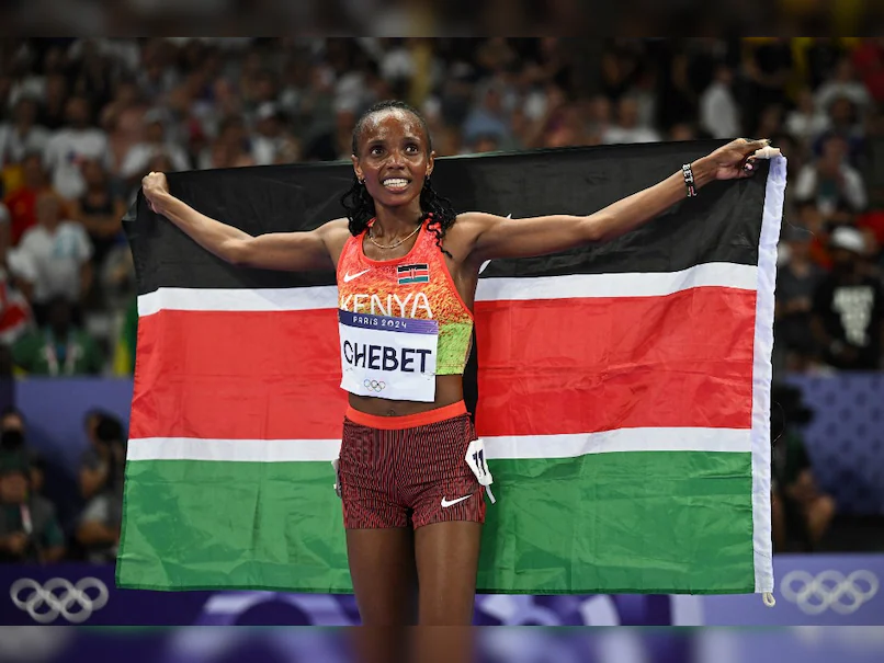 Beatrice chebet wins gold