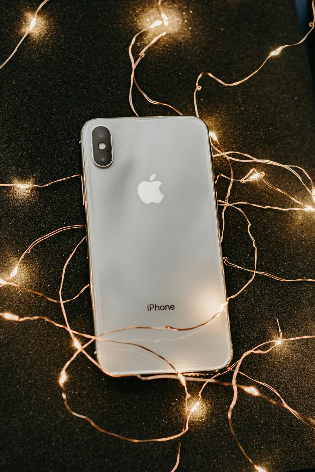 iPhone Unboxing can easily tire the viewers.