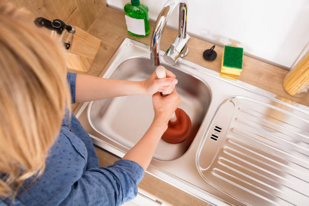 How to unclog kitchen sink