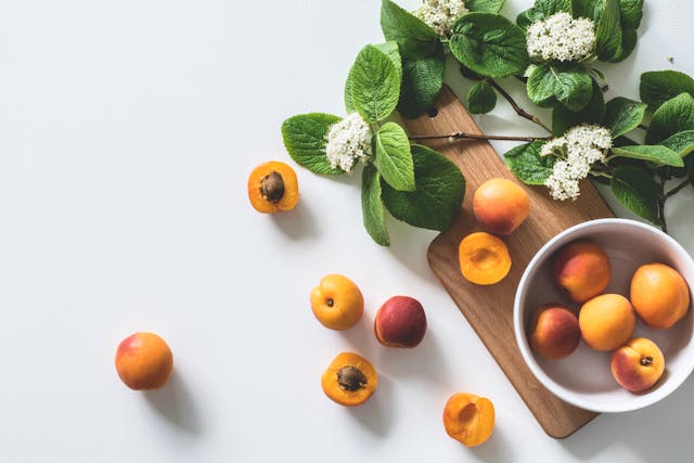 Fruits with poisonous seeds