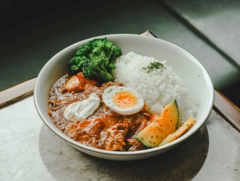 The Ultimate Guide to Making Delicious Egg Curry at Home